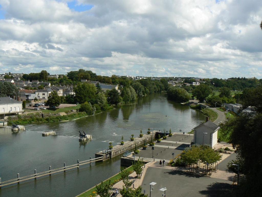 Hotel Saint Francois Precigne Soiree Etape Sur Demande Proche Sable-Sur-Sarthe Exterior photo